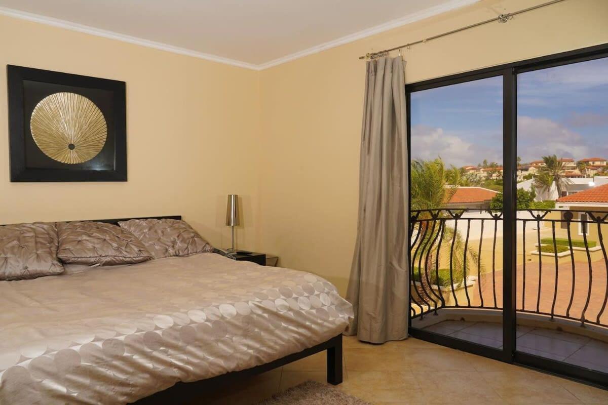 فيلا Spectacular House In Gold Coast شاطئ بالم المظهر الخارجي الصورة