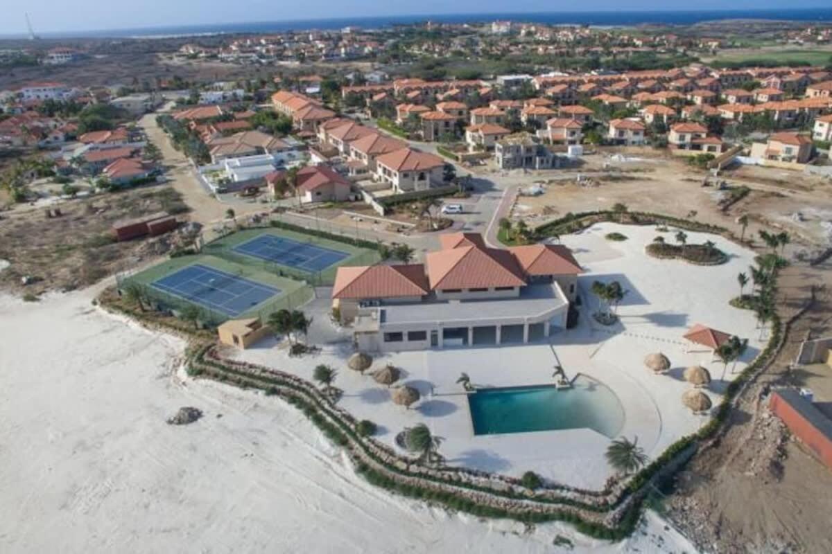 فيلا Spectacular House In Gold Coast شاطئ بالم المظهر الخارجي الصورة
