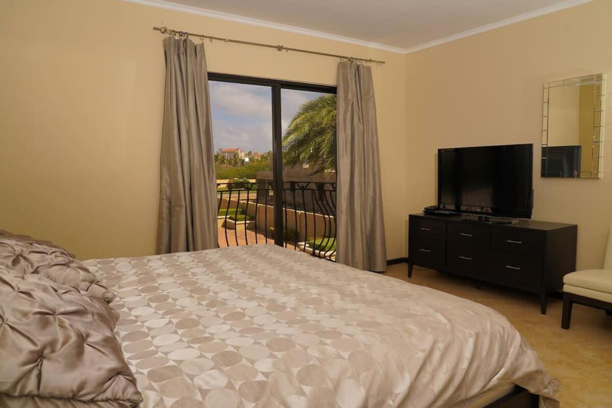 فيلا Spectacular House In Gold Coast شاطئ بالم المظهر الخارجي الصورة